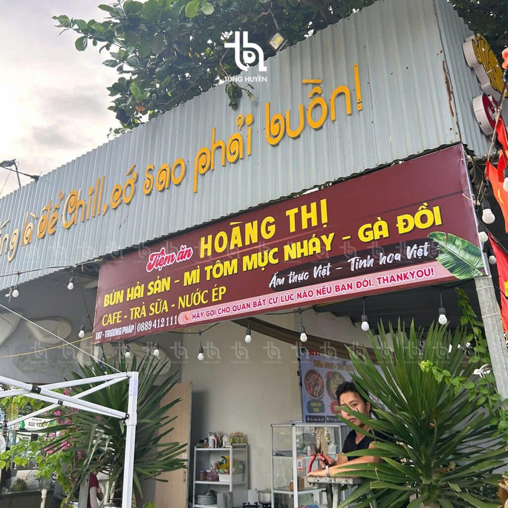 Bảng hiệu quảng cáo ngoài trời không chỉ đơn thuần là biển tên chỉ dẫn, mà còn là "vũ khí marketing" hoạt động 24/7, giúp thương hiệu khẳng định thế mạnh và tiếp cận hàng ngàn khách hàng tiềm năng mỗi ngày.