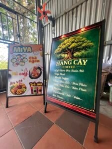 Standee khung chữ A – Quảng Cáo Tùng Huyền