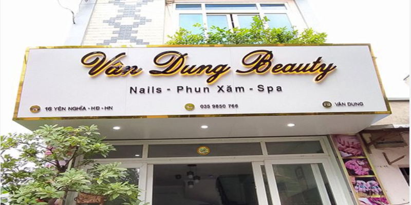 Bảng hiệu quảng cáo ngoài trời bằng chữ nổi Inox kết hợp Mica