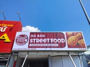 Phân tích ưu điểm khi thi công biển quán ăn giá rẻ